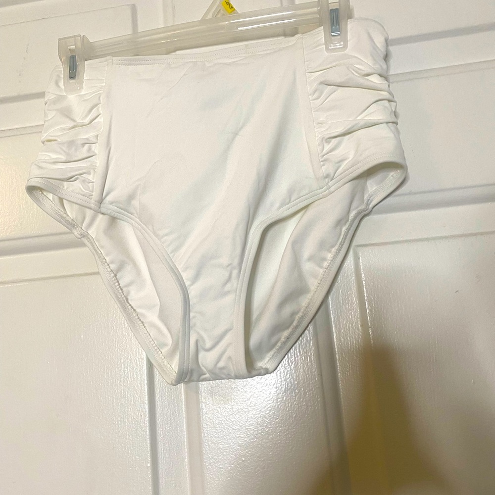 Brand New Never Worn MICHAEL Michael Kors' high waist bikini bottoms M